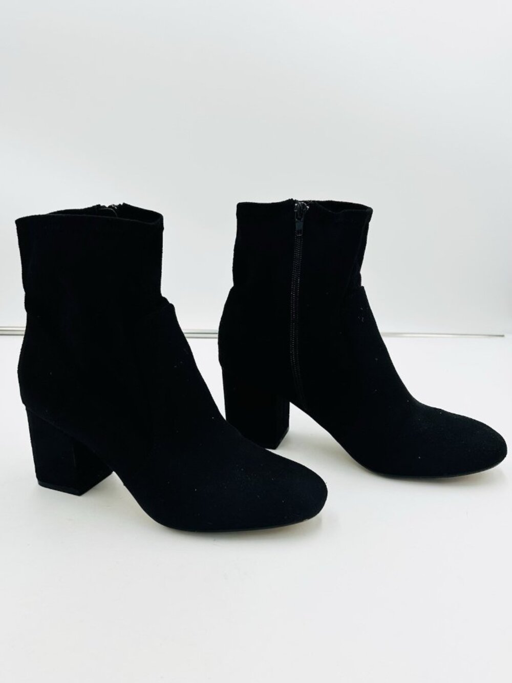 Ann Taylor Loft Women's Black Suede Ankle Boot Size 8.5 Side Zip 3" Block Heel